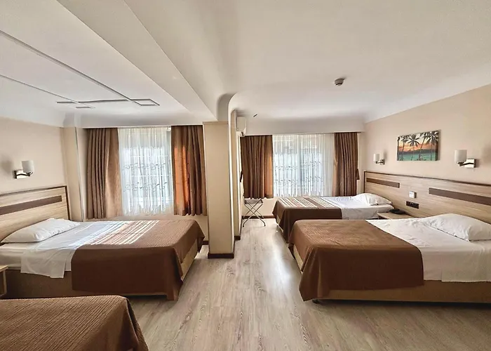 Gold Hotel